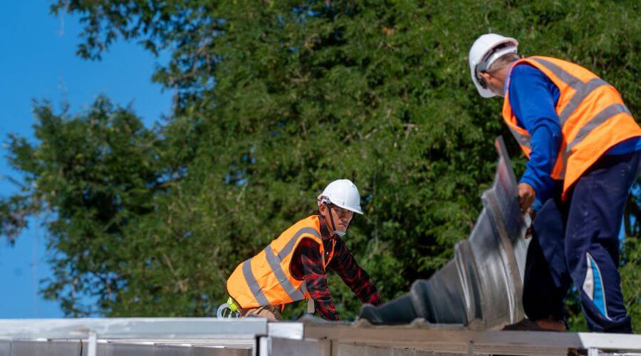 Expert top industrial roofings services in Peru, KS